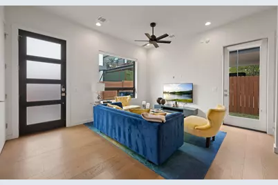 2941 E 14th Street #2, Austin, TX 78702 - Photo 3