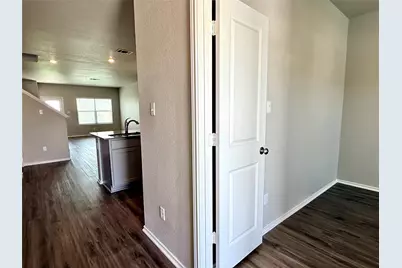 129 Perfect World Loop, Jarrell, TX 76537 - Photo 31