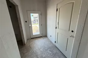 320 Leeland Dr, Liberty Hill, TX 78642 - Photo 13