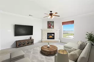 15620 Harry Lind Rd, Elgin, TX 78621 - Photo 25