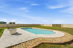 15620 Harry Lind Rd, Elgin, TX 78621 - Photo 35