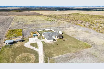 15620 Harry Lind Road, Elgin, TX 78621 - Photo 7