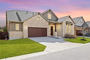 132 Village Oak Dr, Austin, TX 78737 - Photo 3