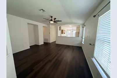 116 Spur Cove, Kyle, TX 78640 - Photo 5
