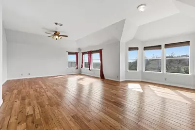 10517 Grand Oak Circle, Austin, TX 78750 - Photo 17