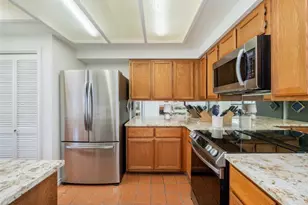 8200 Neely Dr, Austin, TX 78759 - Photo 11