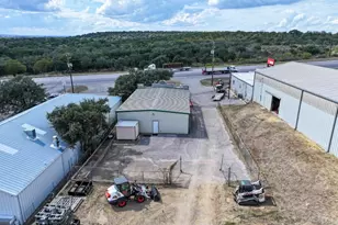 3411 N U.S. Hwy 281, Marble Falls, TX 78654 - Photo 25
