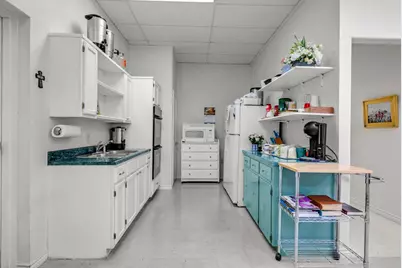 3411 N US Highway 281, Marble Falls, TX 78654 - Photo 11