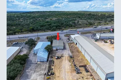 3411 N US Highway 281, Marble Falls, TX 78654 - Photo 31