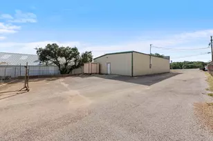 3411 N U.S. Hwy 281, Marble Falls, TX 78654 - Photo 23