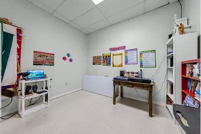 3411 N US Highway 281, Marble Falls, TX 78654 - Photo 17