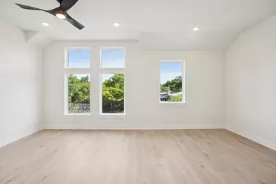 200 W 56th Street #1103, Austin, TX 78751 - Photo 11