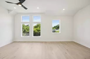 200 W 56th St, Austin, TX 78751 - Photo 11