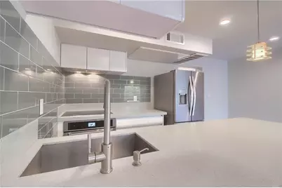 3110 Red River Street #210, Austin, TX 78705 - Photo 3
