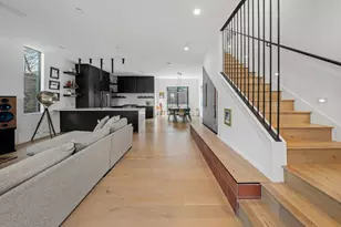 1301 Deloney St, Austin, TX 78721 - Photo 5