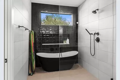 1301 Deloney Street, Austin, TX 78721 - Photo 25