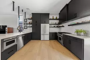 1301 Deloney St, Austin, TX 78721 - Photo 13