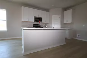 4717 Lava Is Dr, Austin, TX 78747 - Photo 3