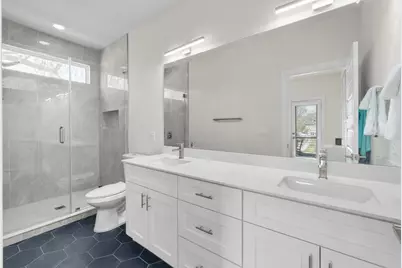 913 Valdez Street #A & B, Austin, TX 78741 - Photo 15