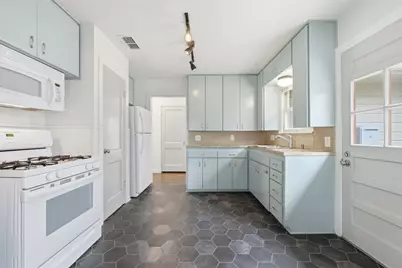 1003 Cogbill Street #1, Austin, TX 78745 - Photo 9