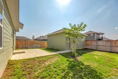 1121 Esplanade Parkway, San Marcos, TX 78666 - Photo 11