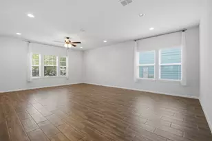 1121 Esplanade Pkwy, San Marcos, TX 78666 - Photo 9
