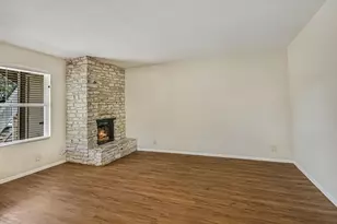 301 Algerita Dr, Georgetown, TX 78628 - Photo 3
