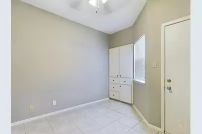 3316 Guadalupe Street #304, Austin, TX 78705 - Photo 9