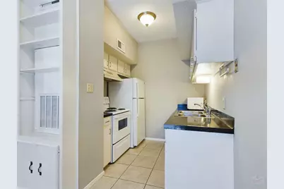 3316 Guadalupe Street #304, Austin, TX 78705 - Photo 5