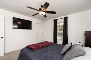1704 N Hoover Ave, Cameron, TX 76520 - Photo 15