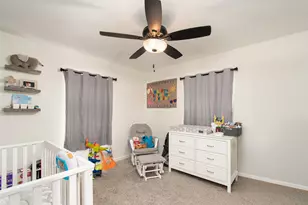 1704 N Hoover Ave, Cameron, TX 76520 - Photo 17