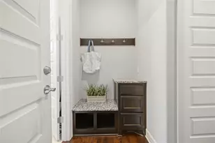 916 Isaias Dr, Leander, TX 78641 - Photo 25
