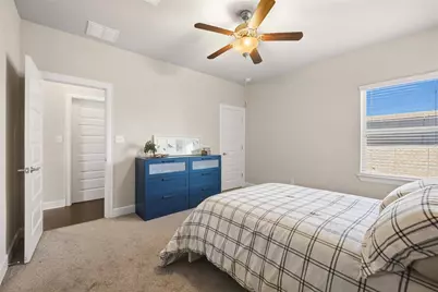 916 Isaias Drive, Leander, TX 78641 - Photo 23