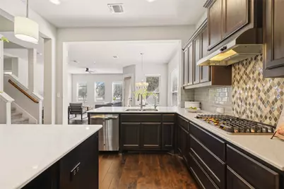 916 Isaias Drive, Leander, TX 78641 - Photo 15