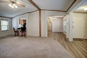 243 Piney Ridge Dr, Bastrop, TX 78602 - Photo 11