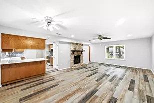 12002 Carmel Park Ln, Austin, TX 78727 - Photo 5