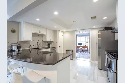 2110 Wychwood Drive, Austin, TX 78746 - Photo 15