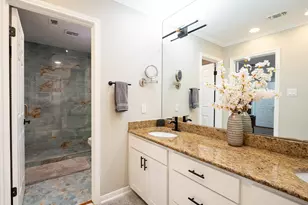 2110 Wychwood Dr, Austin, TX 78746 - Photo 19