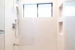 2110 Wychwood Dr, Austin, TX 78746 - Photo 27