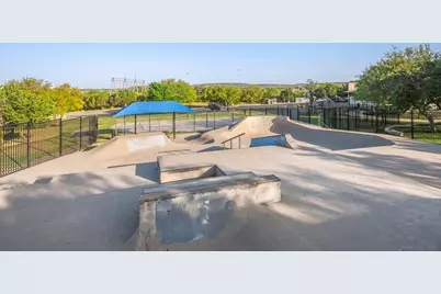 305 Regatta Court, Lakeway, TX 78734 - Photo 25