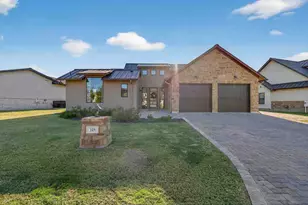 129 Azalea Loop, Horseshoe Bay, TX 78657 - Photo 1