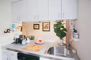 300 Crockett St, Austin, TX 78704 - Photo 7