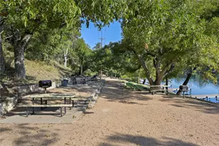 2916 Chisholm Trail, Austin, TX 78734 - Photo 37