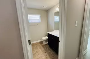 1314 Walden Pond Dr, Pflugerville, TX 78660 - Photo 13