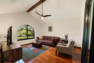105 N Laurelwood Drive, Austin, TX 78733 - Photo 15