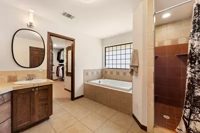 105 N Laurelwood Drive, Austin, TX 78733 - Photo 35