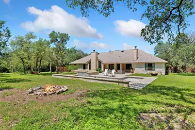 105 N Laurelwood Drive, Austin, TX 78733 - Photo 5