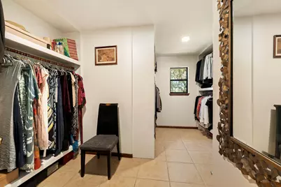 105 N Laurelwood Drive, Austin, TX 78733 - Photo 37
