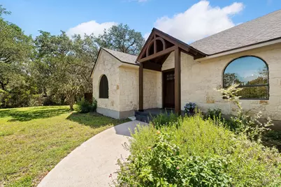 105 N Laurelwood Drive, Austin, TX 78733 - Photo 15