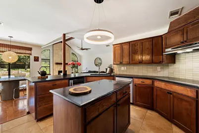 105 N Laurelwood Drive, Austin, TX 78733 - Photo 25